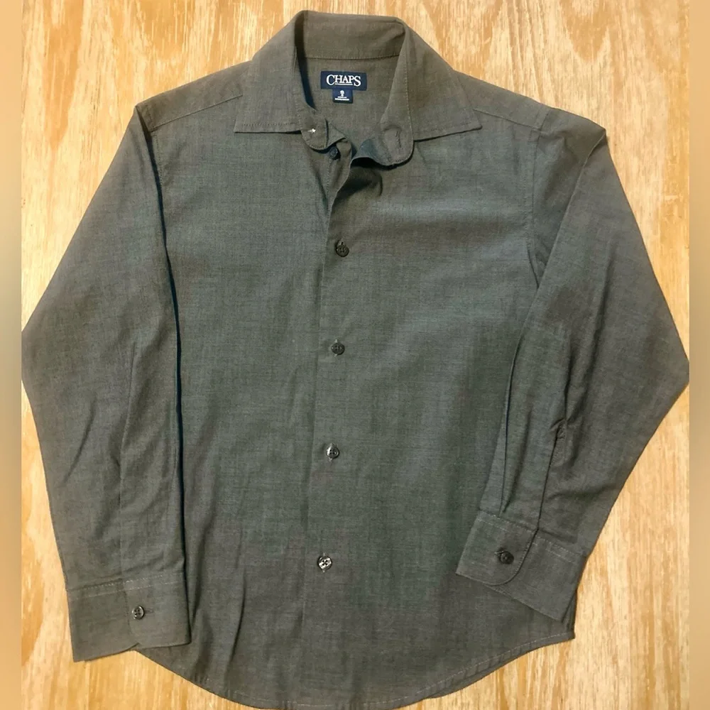 Chap’s Long-Sleeve Button-Down Shirt